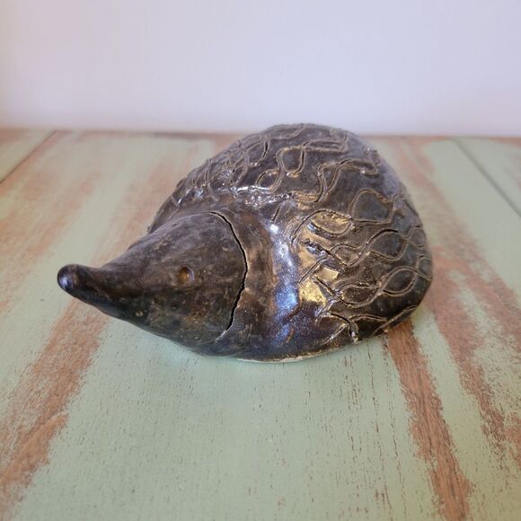 Vintage Handmade Studio Pottery Metallic Bronzed Glazed Hedgehog Mole Figurine - Picture 9 of 16